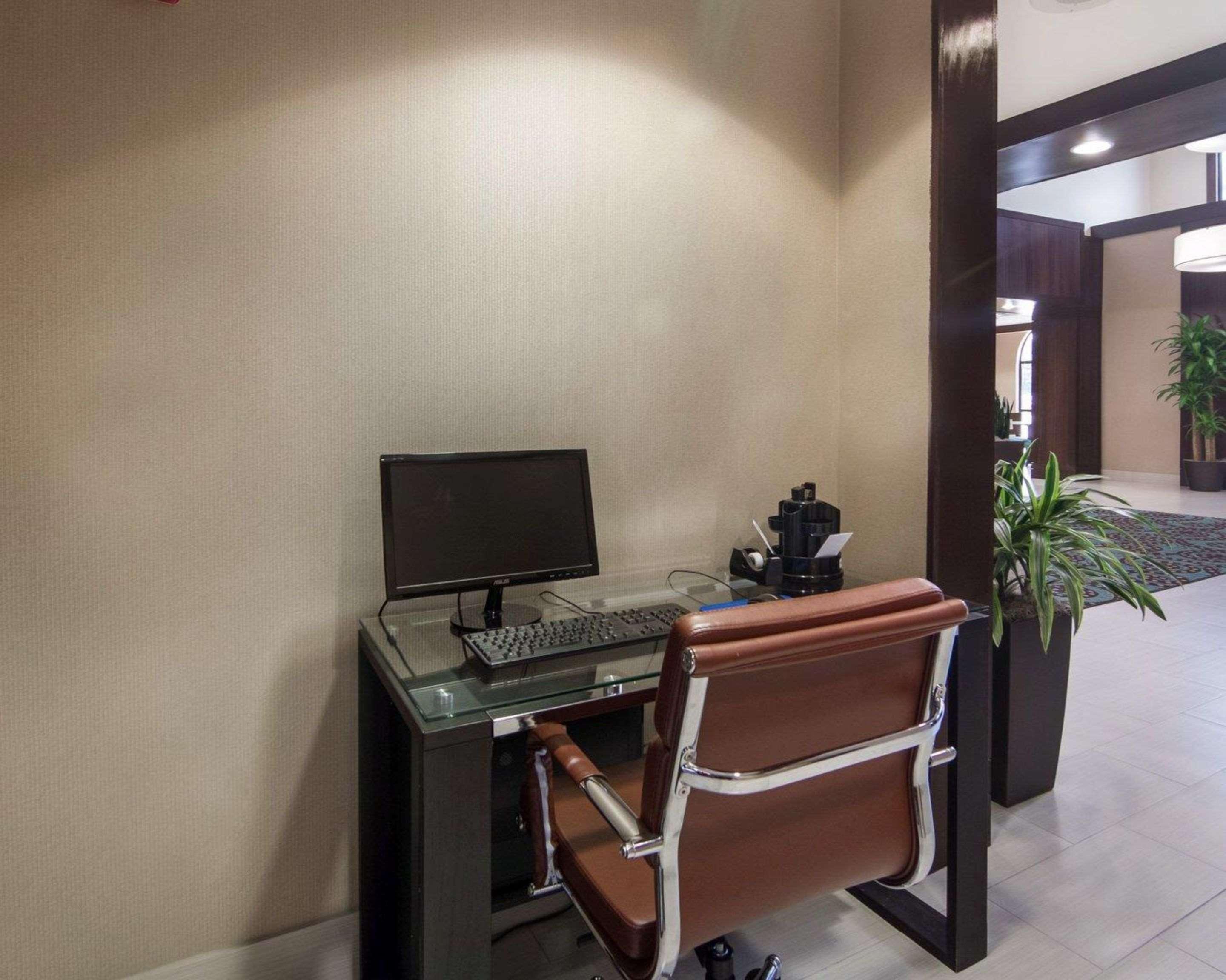 Comfort Suites Houston West At Clay Road Ngoại thất bức ảnh